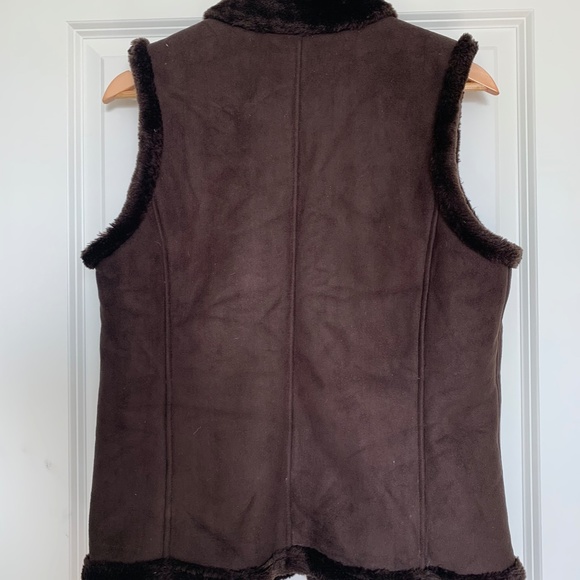Tribal Vest chocolate brown size medium - Picture 3 of 3
